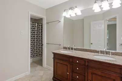 16410 Avenplace Road, Tomball, TX 77377 - Photo 14
