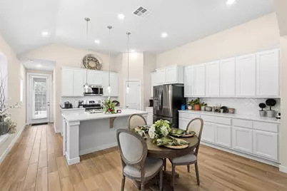 127 Lukewood Circle, Willis, TX 77318 - Photo 10