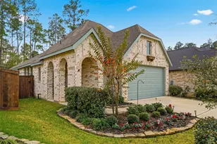 127 Lukewood Cir, Willis, TX 77318 - Photo 2