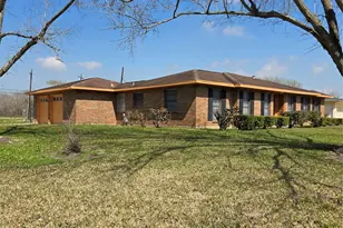 2185 Cashmere Ave, Port Arthur, TX 77640 - Photo 1