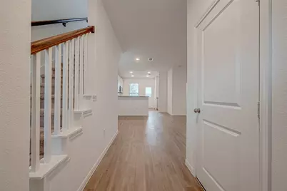 1016 Greenshank Drive, Katy, TX 77493 - Photo 6