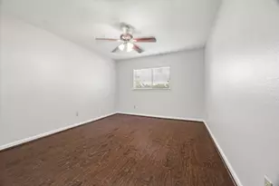 8515 Cookglass Dr, Houston, TX 77072 - Photo 8