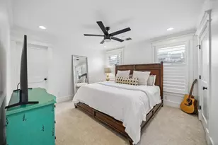 215 E 26th St, Houston, TX 77008 - Photo 22