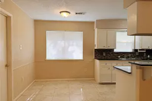 13430 Exton Ln, Houston, TX 77070 - Photo 12