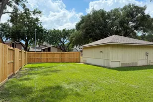 13430 Exton Ln, Houston, TX 77070 - Photo 38