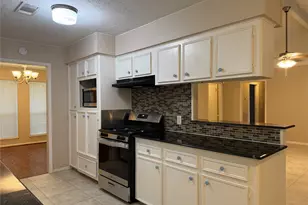 13430 Exton Ln, Houston, TX 77070 - Photo 12