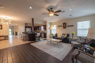 674 Fountain View Ln, League City, TX 77573 - Photo 10