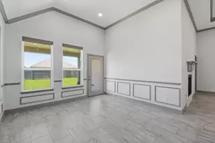 134 Comal Dr, Baytown, TX 77523 - Photo 22