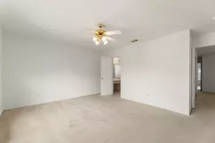 8226 Gold Tee Dr, Houston, TX 77036 - Photo 14