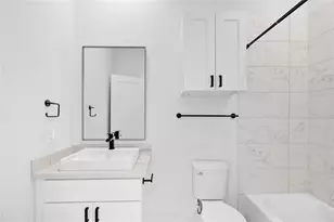 1817 Elite Dr, Houston, TX 77003 - Photo 10