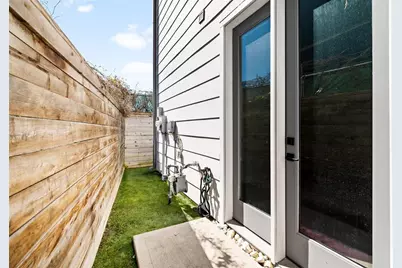 1817 Elite Drive, Houston, TX 77003 - Photo 20