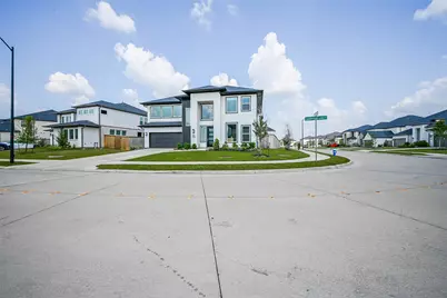 8906 Luddenham Lilac Lane, Cypress, TX 77433 - Photo 4