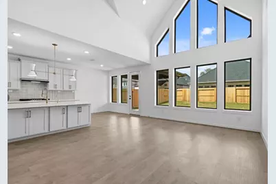 10919 Spring Wind Drive, Missouri City, TX 77459 - Photo 10