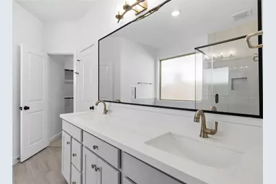 10919 Spring Wind Drive, Missouri City, TX 77459 - Photo 14