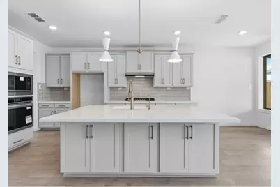 10919 Spring Wind Drive, Missouri City, TX 77459 - Photo 6