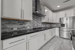 648 Garcitas Ct, Webster, TX 77598 - Photo 16