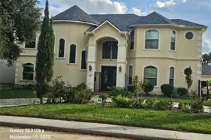 4147 Levonshire Dr, Houston, TX 77025 - Photo 1