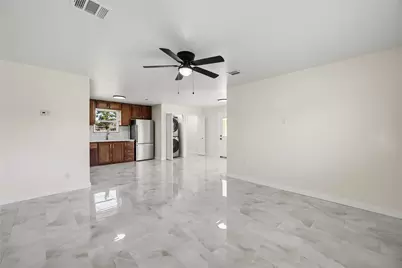 8411 Botany Lane, Houston, TX 77075 - Photo 6