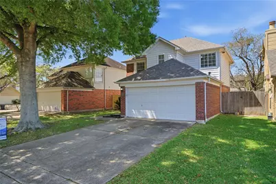 2034 Greenwest Drive, Missouri City, TX 77489 - Photo 2