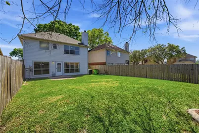 2034 Greenwest Drive, Missouri City, TX 77489 - Photo 32