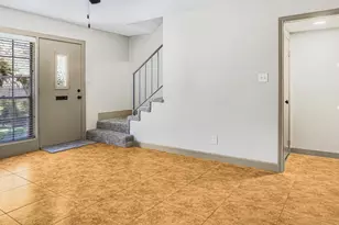 4410 T C Jester Blvd, Houston, TX 77018 - Photo 2