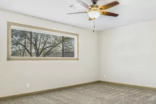 4410 T C Jester Blvd, Houston, TX 77018 - Photo 8