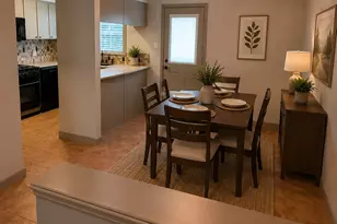 4410 T C Jester Blvd, Houston, TX 77018 - Photo 4