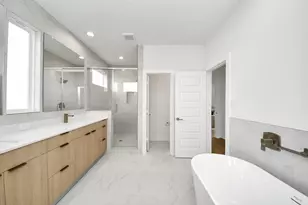 9125 La Pau Ln, Houston, TX 77051 - Photo 36