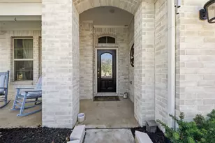 8411 Delta Down Dr, Fulshear, TX 77441 - Photo 4