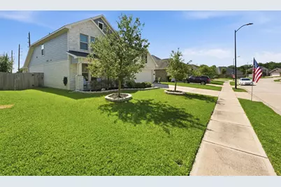 8411 Delta Down Drive, Fulshear, TX 77441 - Photo 2