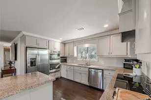 5103 Captains Dr, Dickinson, TX 77539 - Photo 16