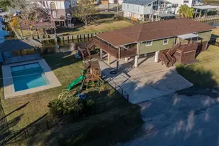 5103 Captains Dr, Dickinson, TX 77539 - Photo 44