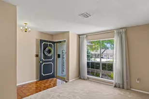 8926 Langdon Ln, Houston, TX 77036 - Photo 4