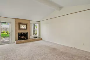 8926 Langdon Ln, Houston, TX 77036 - Photo 8