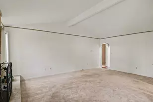 8926 Langdon Ln, Houston, TX 77036 - Photo 10