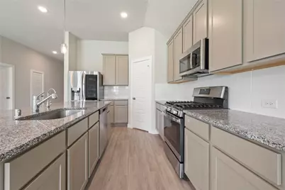 8635 Jetty Glen Drive, Cypress, TX 77433 - Photo 2