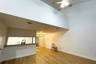 13716 Hollowgreen Dr, Houston, TX 77082 - Photo 22