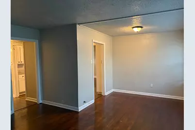 5818 Glenhurst Drive, Houston, TX 77033 - Photo 4