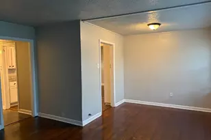 5818 Glenhurst Dr, Houston, TX 77033 - Photo 4