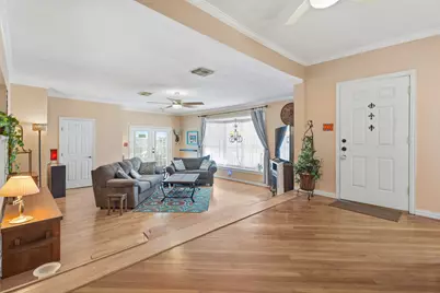 1302 15th Street, Galveston, TX 77550 - Photo 4