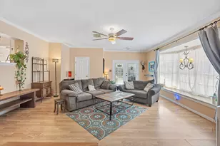 1302 15th St, Galveston, TX 77550 - Photo 22