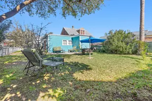 1302 15th St, Galveston, TX 77550 - Photo 26