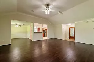 1702 Fantasy Woods Dr, Houston, TX 77094 - Photo 6