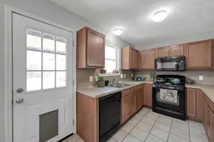 33127 Cottonwood Bend, Magnolia, TX 77354 - Photo 10