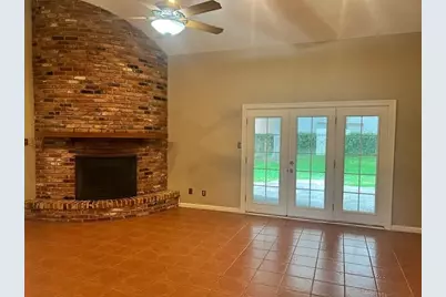 1365 Sheridan Lane, Beaumont, TX 77706 - Photo 10