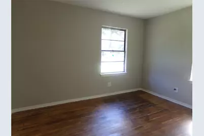 414 Gardenia Street, Lake Jackson, TX 77566 - Photo 4