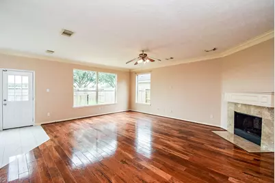 4815 Knights Branch Drive, Sugar Land, TX 77479 - Photo 14