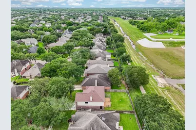 4815 Knights Branch Drive, Sugar Land, TX 77479 - Photo 2