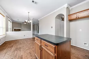 1017 Hamilton St, Alvin, TX 77511 - Photo 14