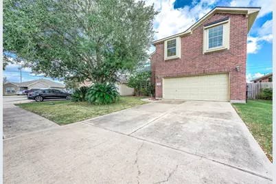 1017 Hamilton Street, Alvin, TX 77511 - Photo 2